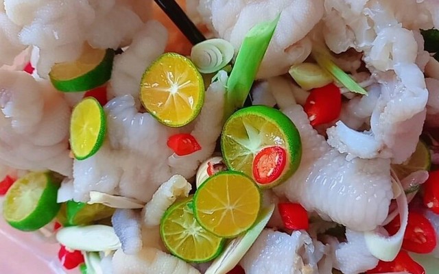 Ăn Vặt HOTA - Vua Chân Gà Sả Tắc, Chân Gà Sốt Thái & Bánh Tráng Trộn