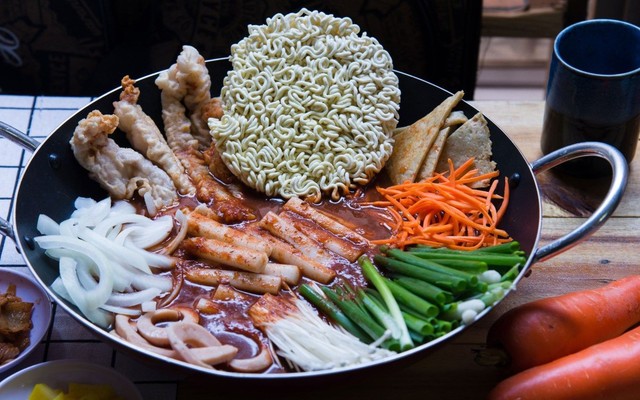 San Tokbokki - Ẩm Thực Hàn Quốc - Chùa Láng