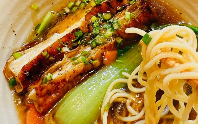 Nhà Hàng Chay & Cafe Sukha - Đinh Bộ Lĩnh