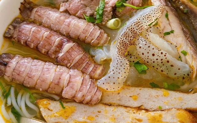 Bún Chả Cá Nha Trang - Tú Anh