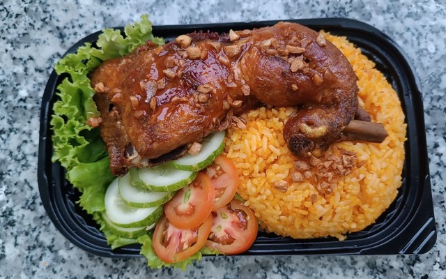 Cơm Gà 29 & Bánh Đa Cua - Đường Số 10