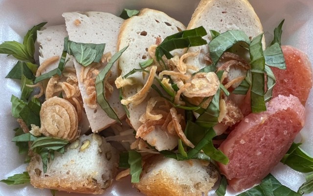 Bánh Cuốn & Há Cảo Hồng Gấm - 20 Nguyễn Du