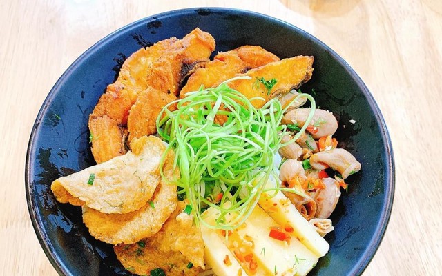 Bún Cá Nhất Ngư - Số 10 Vườn Cam