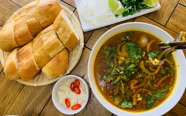 Đặc Sản Xứ Nghệ 37 - Miến Lươn & Súp Lươn