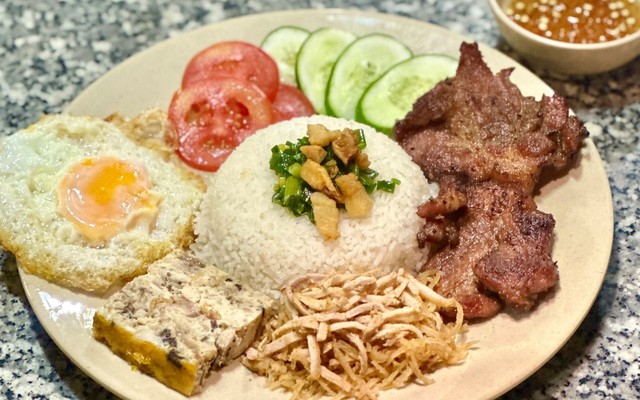 Cơm Tấm Đêm Bá Cháy - Nguyễn Du