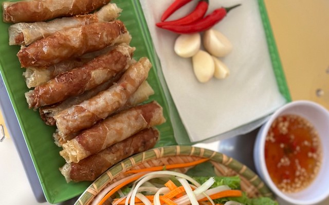 Cồn Hến - Cơm Hến, Chè Bắp, Ram Chả Cá Lý Sơn