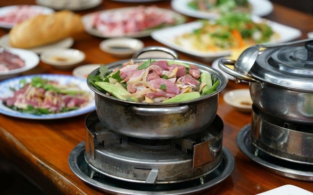 Dê Tươi Tín Dũng - Thoại Ngọc Hầu