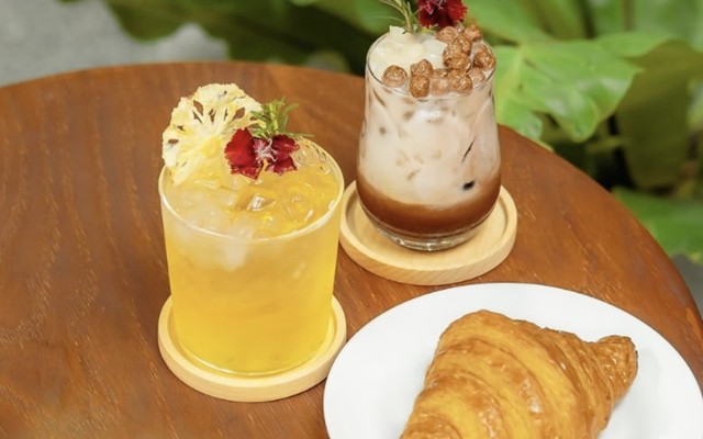 Cà Phê Xóm Trọ - Nam Quốc Cang