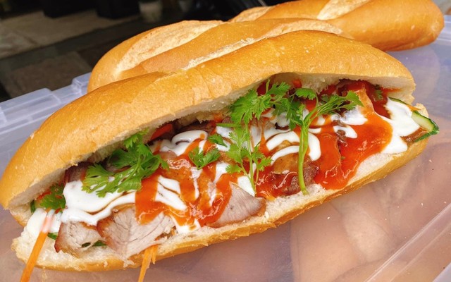 Bánh Mì Hằng - 69 An Đà
