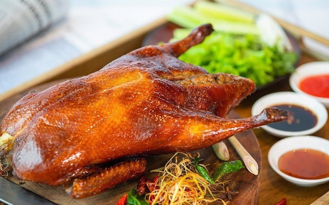 Sơn - Vịt Quay Lá Mắc Mật - Dương Văn An