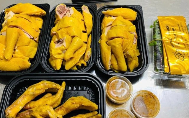 Phở Sơn Béo - Gà Ủ Muối Thảo Mộc