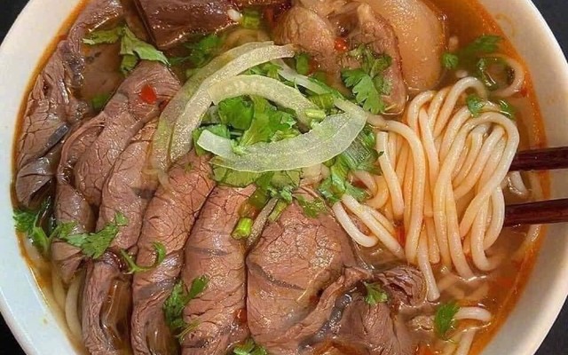Bún Bò Sườn Sụn - Đường D6