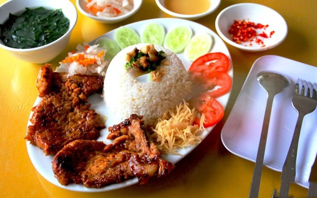 Cơm Tấm Đặc Biệt - Phú Thứ