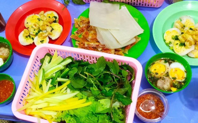 Chả Lụi Đạt Mập Bửu Long - Chả Lụi, Bò Lá Lốt - Đường Huỳnh Văn Nghệ