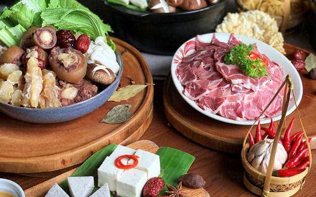 Lẩu Bò & Mì Tiềm Tường Vi