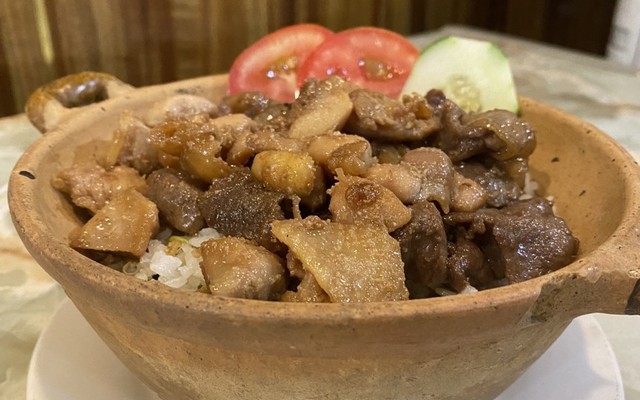 Cơm Chiên Giòn, Cơm Gà Xối Mỡ & Cơm Thố - Thuỷ