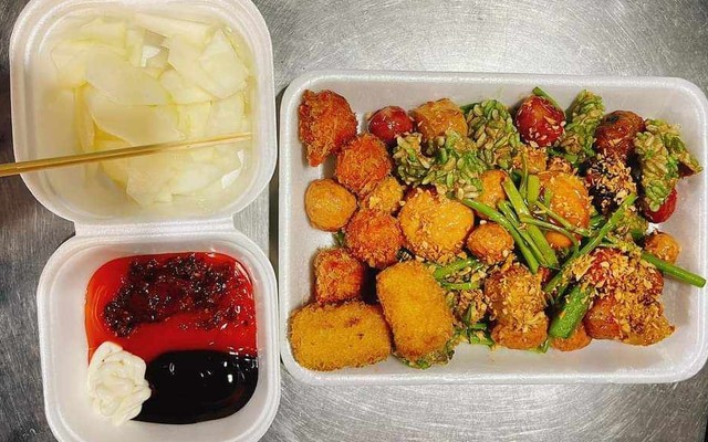 Ăn Vặt Hẻm - Bánh Tráng Nướng, Xiên Que & Trà Đào - 1003 Lê Đức Thọ