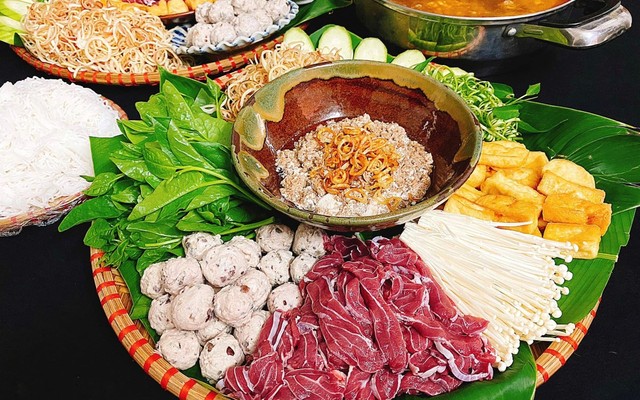 Lẩu Cua Đồng Hoà Lạc - Triệu Việt Vương