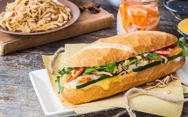 Bánh Mì Cu Khoa - Phạm Văn Đồng