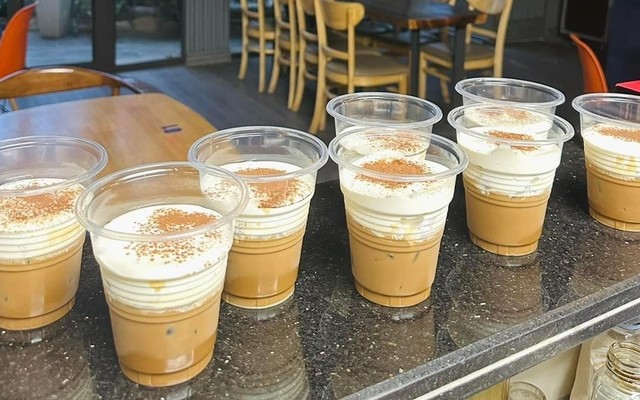 Xôi Chả Mực & Cà Phê Muối - Cà Phê Sài Thành - Hiền Vương