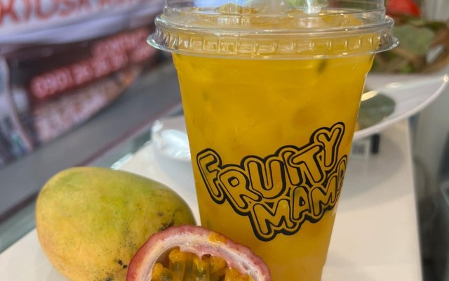 Fruity Mama - Khu Bến Nghé Street Food Market