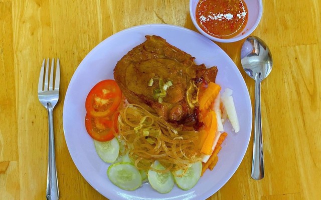 Cơm Gà MISU - Trần Hoàng Na