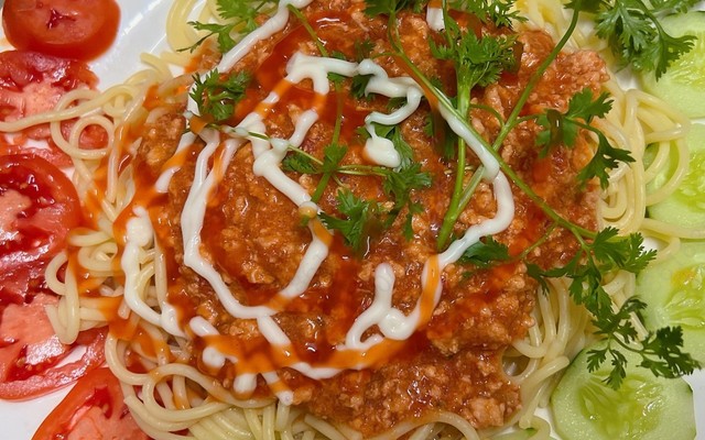 Mẹ Muối - Chuyên Cơm Sườn & Gà Chua Ngọt