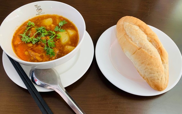 Phở Gold - Bánh Mỳ Sốt Vang - Lacasta