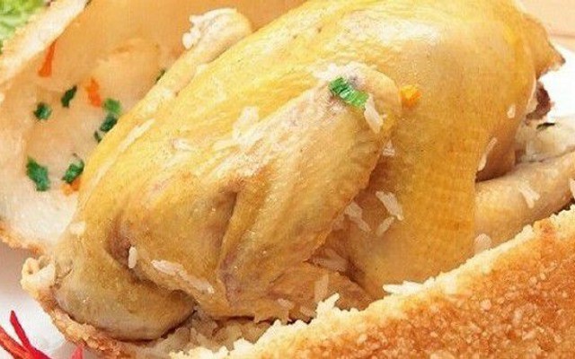 Gà Bó Xôi Nguyễn Hòa - Lạc Long Quân