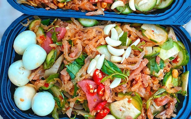 Tré Trộn Ngọc Hoa - Chân Gà Sốt Thái & Bánh Tráng Trộn