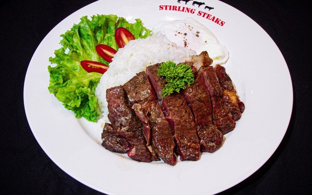 Stirling Steaks - Phan Xích Long