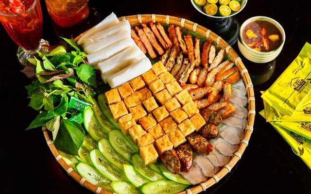 Bò Sốt Hàu & Bún Đậu Ngon - Phan Văn Hớn