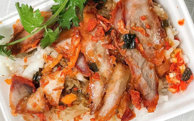 Xôi & Bánh Mì Toàn - Đường 3 Tháng 2