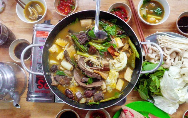 Hầu Sữa Đại Dương - Xôi Thịt Kho Tàu,  Cơm Chiên Dương Châu & Cơm Chiên Hải Sản