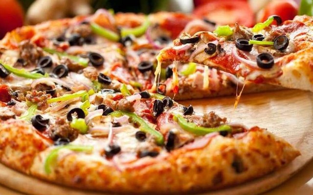 Pizza & Bánh Mỳ - Family