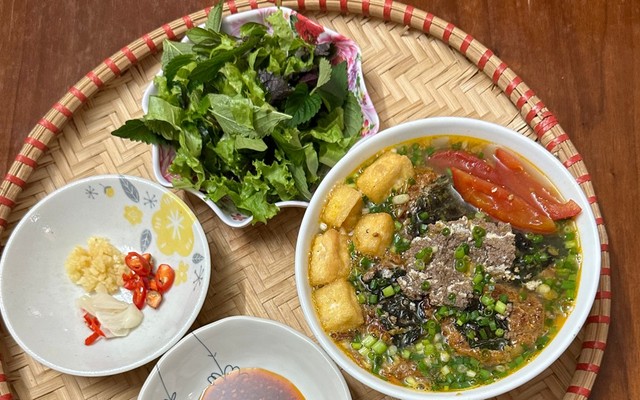 Minh Anh - Bún Chả & Bún Riêu Cua Chả