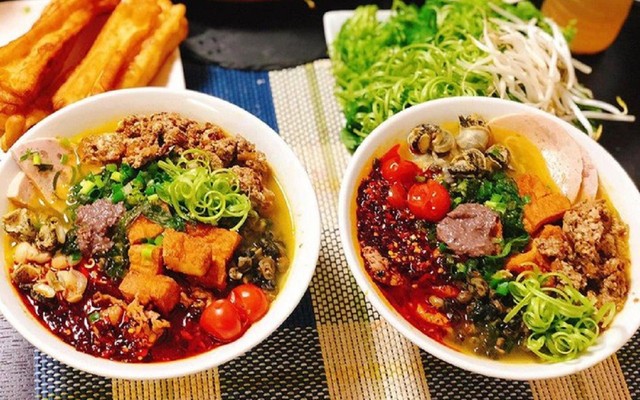 Bún Riêu Cua Tóp Mỡ Mọc Giòn Cô Dung - Lê Đức Thọ