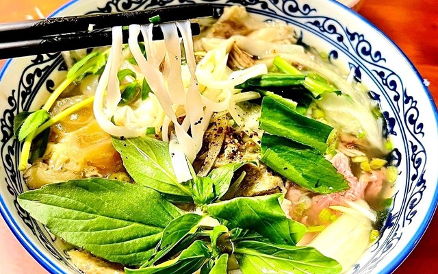 Quán Ngon - Phở & Lẩu Bò - Gò Dầu