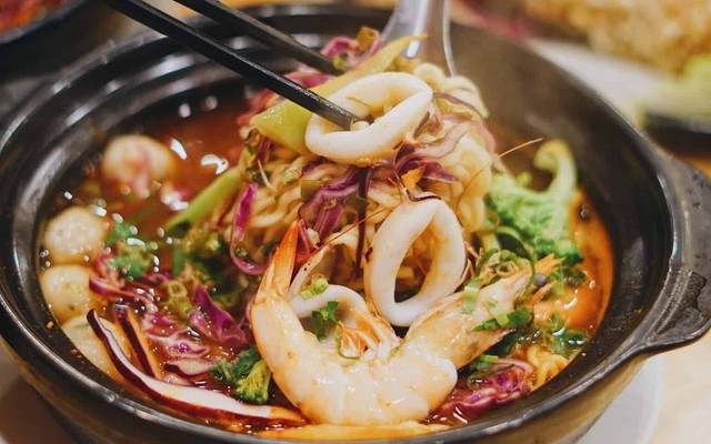 T&T - Mì Cay, Trà Sữa & Gà Rán