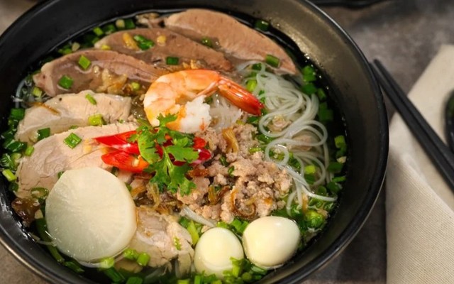 Quán Út Duyên - Hủ Tiếu Nam Vang, Phở Bò - Lò Gốm
