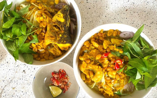 Tí Hon Quán - Cháo Cá & Bún Cá Lóc Miền Tây