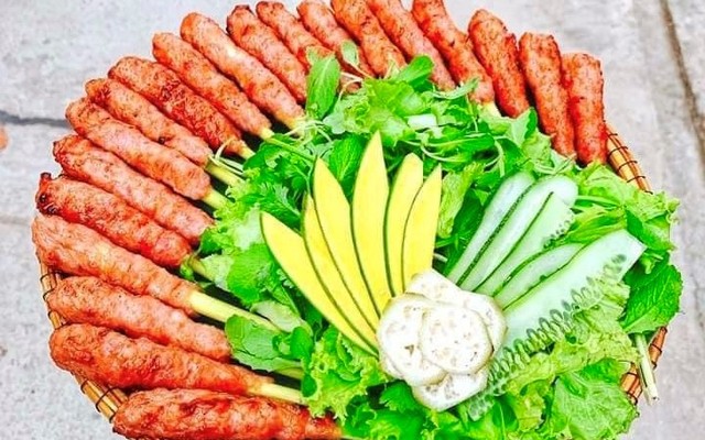 Quán Nem Lụi Dũng Thu - 66 Hoàng Văn Thụ