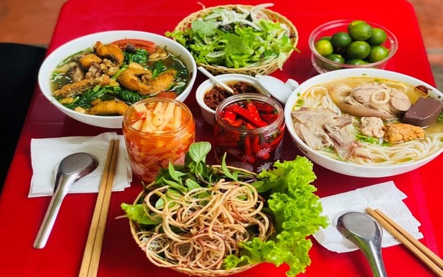 Long Hạnh - Bún Bò Huế & Bún Cá Ông Cò - Đại Mỗ