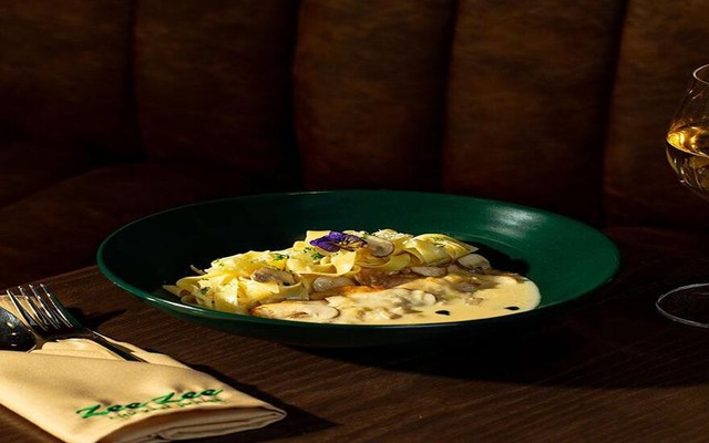 Zee Zee Chicken House - Lý Thường Kiệt