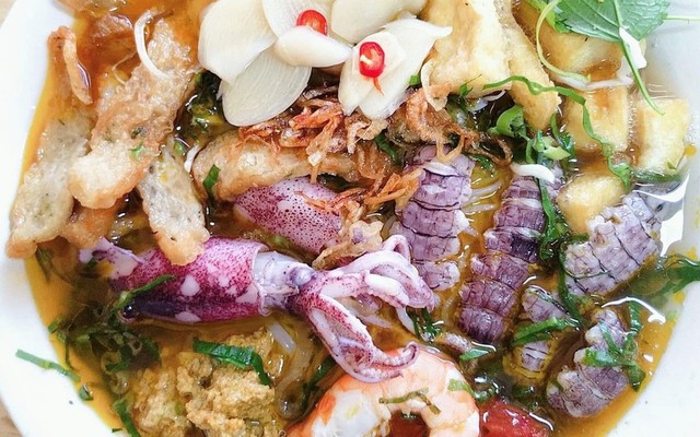 Bánh Đa Hải Sản - 27 Hồ Đắc Di