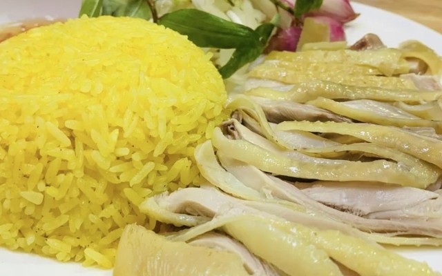 Cơm Gà Xứ Nẫu Phú Yên Bi Bơ - Gò Xoài