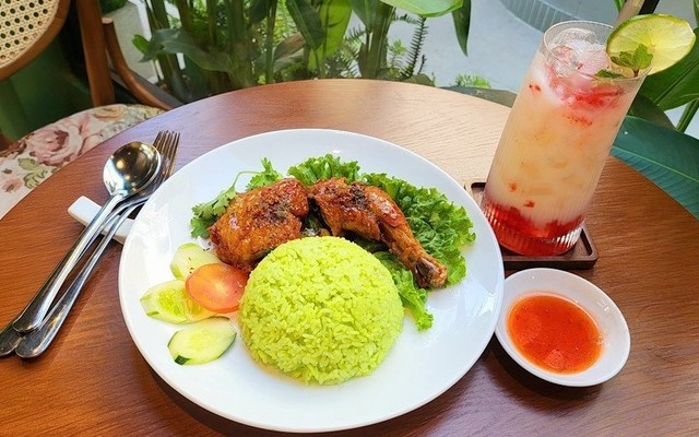 PET ME Coffee And Restaurant