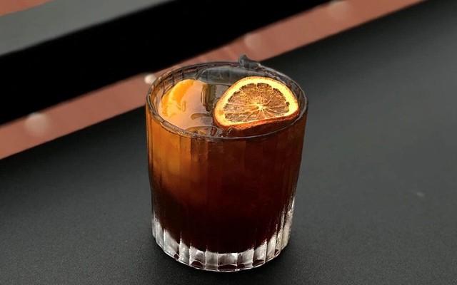 Tay Mơ Space - Cafe & Things - Phạm Ngọc Thạch