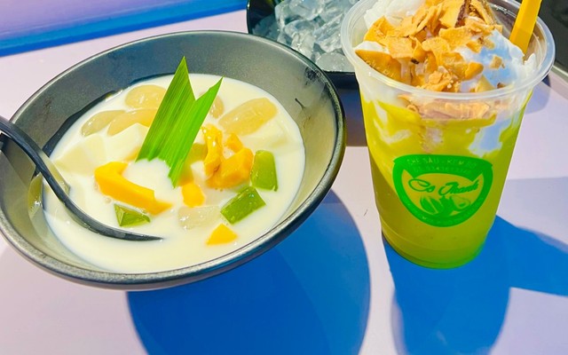 Cô Thanh - Chè Sầu Kem Bơ - Cách Mạng Tháng 8