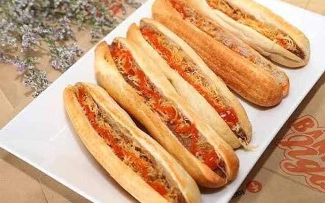 Bánh Mì Que Chip - Trần Quốc Toản